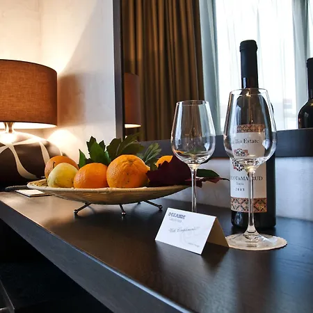Hotel Efbet 4*